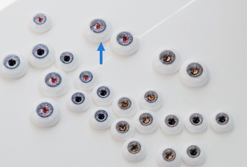 Lapis_004 crystal.jpg